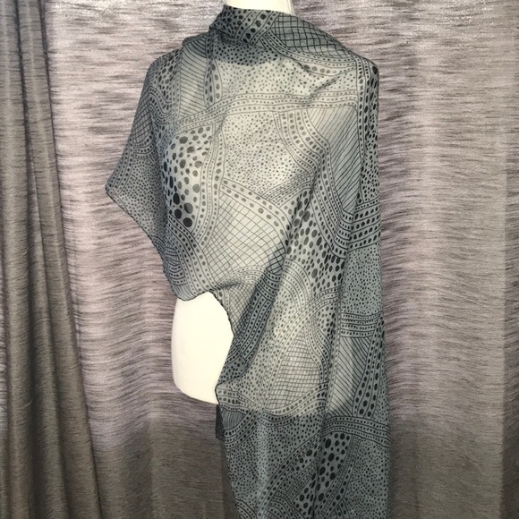 BLACK AND GREEN SHEER SCARF - Picture 5 of 5